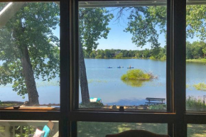 Lakefront Fort Collins Townhome, Only 3 Mi to CSU!